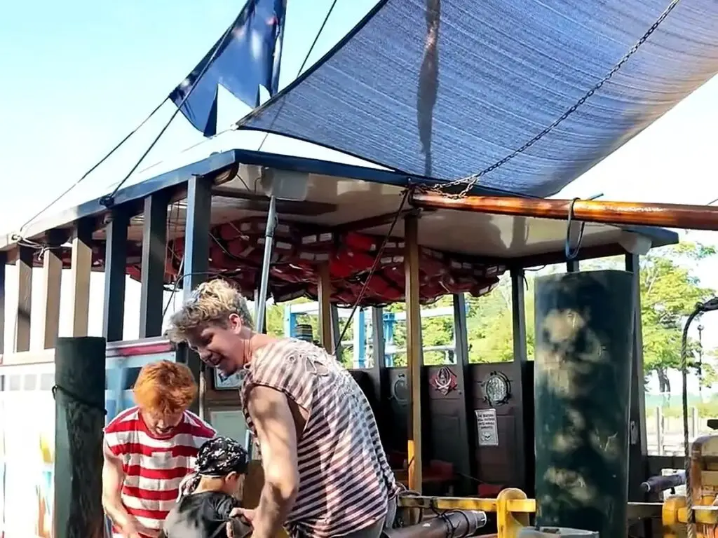 pirate cruise faq boarding brick nj - Jersey Shore Pirates - Jersey Shore Pirates Pirate crew in costume helping a young pirate aboard the Sea Gypsy II in Brick, NJ